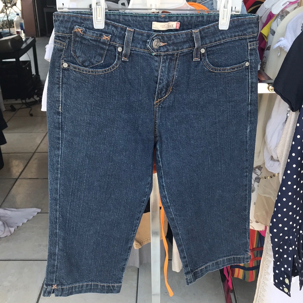Bermuda Levi shorts size 6 in excellent condition